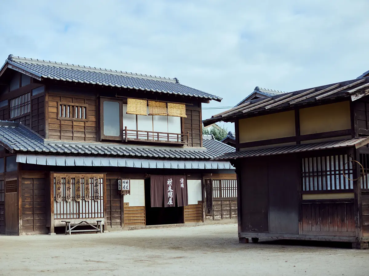 Outdoor shooting set photos